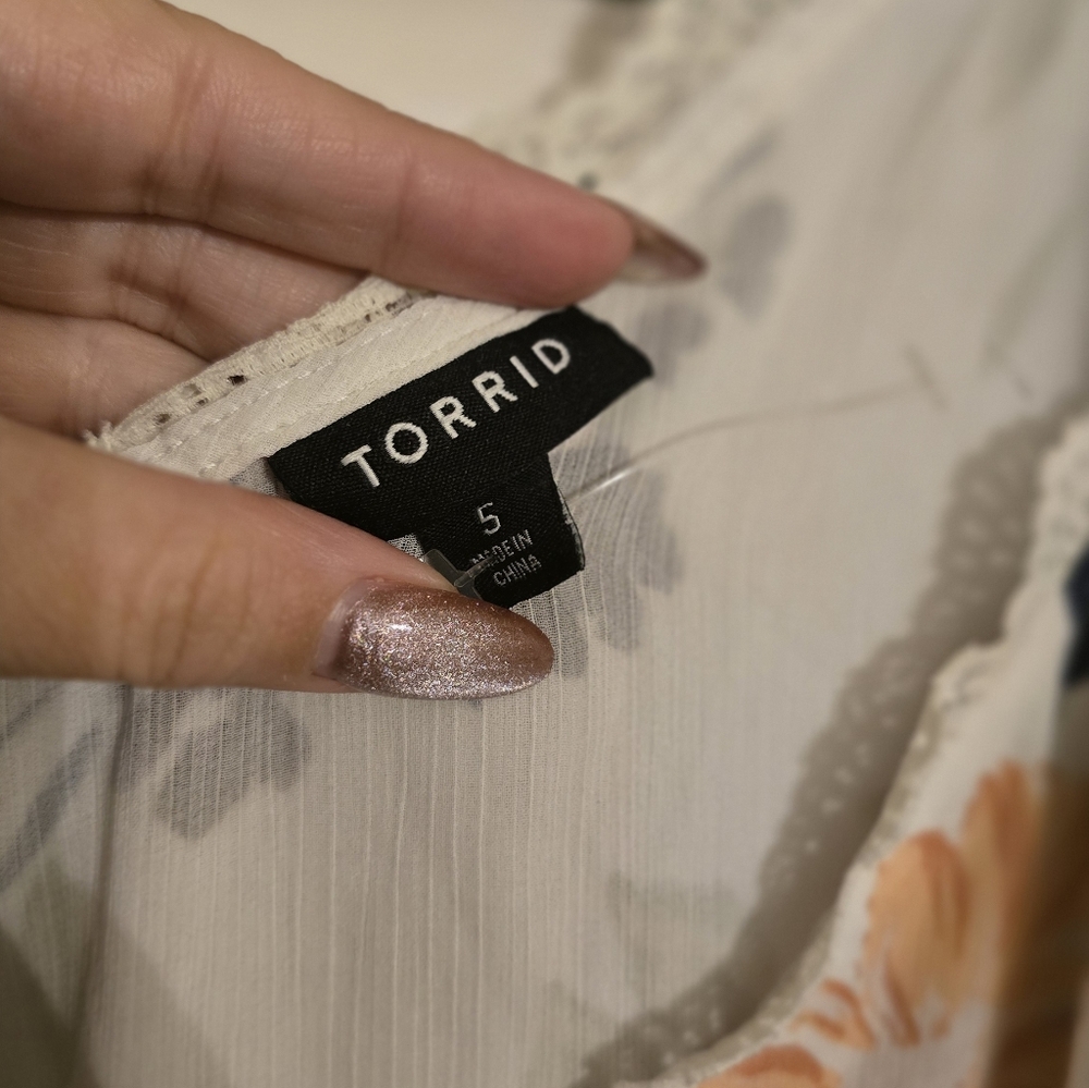 Torrid Floral Off-Shoulder Women's Top - Picture 8 of 14